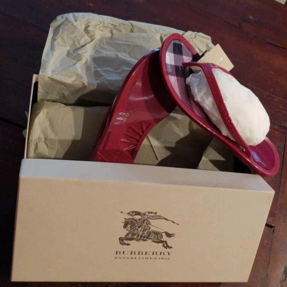 Burberry Jelly Flip Flops NIB